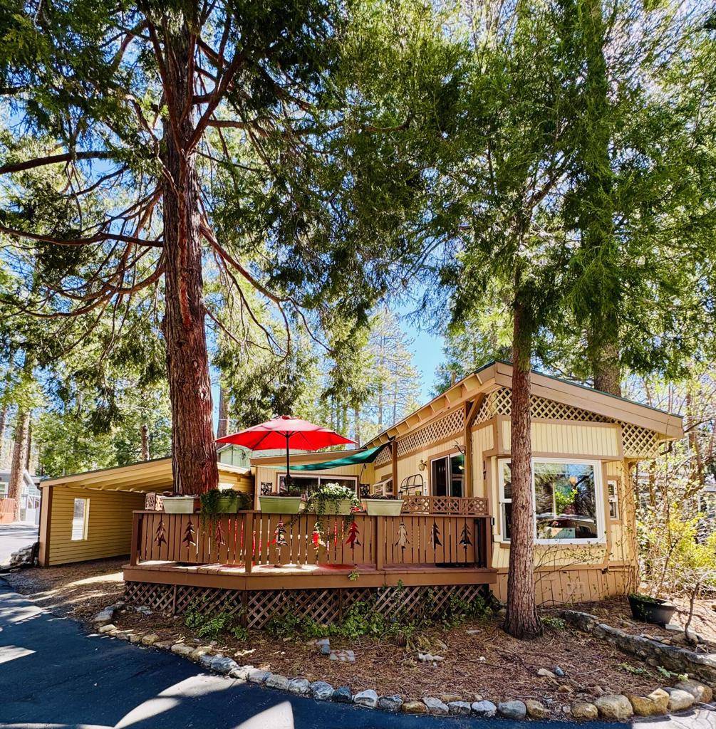 Idyllwild, CA 92549,25995 Hwy 243 #17