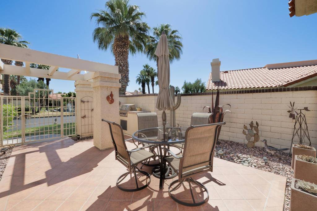 Palm Desert, CA 92211,101 Desert Falls DR