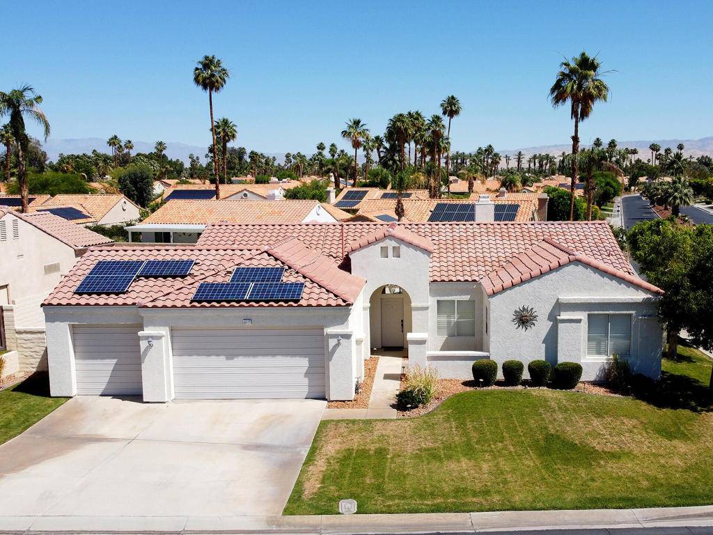 Cathedral City, CA 92234,69479 Las Camelias