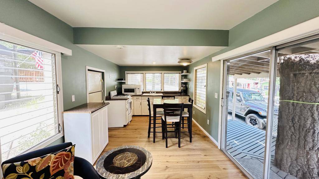 Idyllwild, CA 92549,25955 Hwy 243 #6