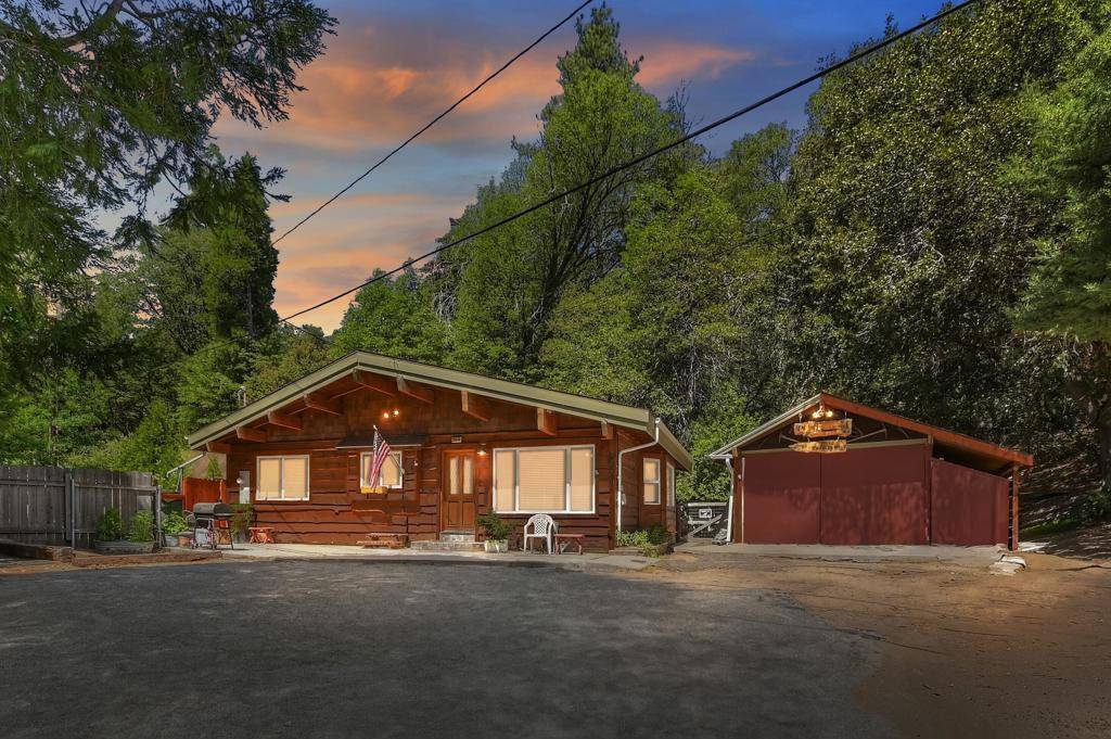 Cedar Glen, CA 92321,29548 Hook Creek RD
