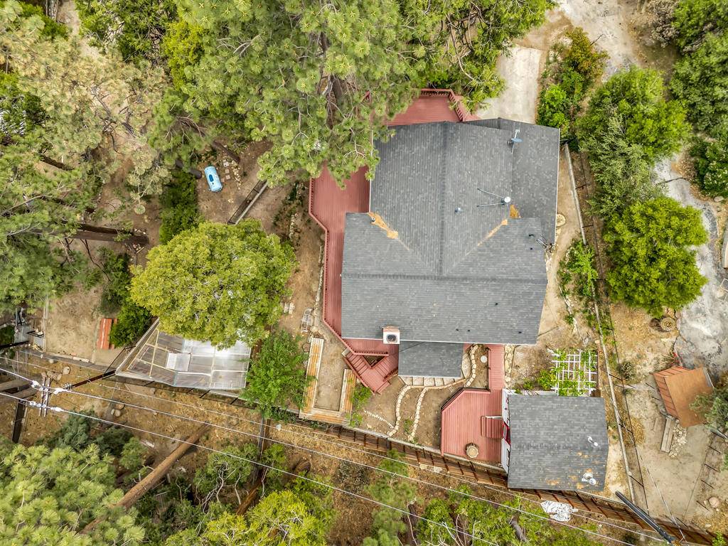 Idyllwild, CA 92549,53200 Forest Lake DR