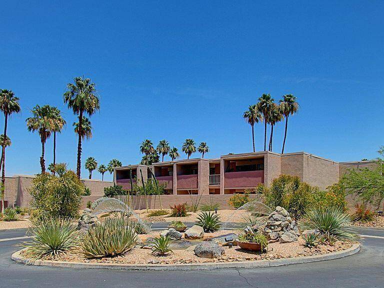 Palm Springs, CA 92264,2696 S Sierra Madre #F-20