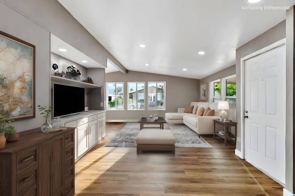 Palm Desert, CA 92260,73450 Country Club DR #10
