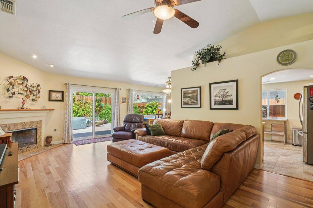 La Quinta, CA 92253,52165 Avenida Cortez
