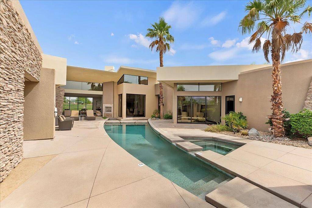Rancho Mirage, CA 92270,72 Royal Saint Georges WAY