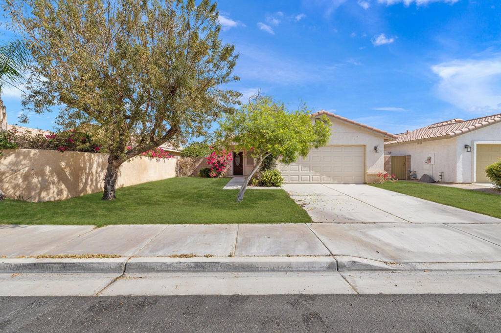 La Quinta, CA 92253,78280 Desert Fall WAY