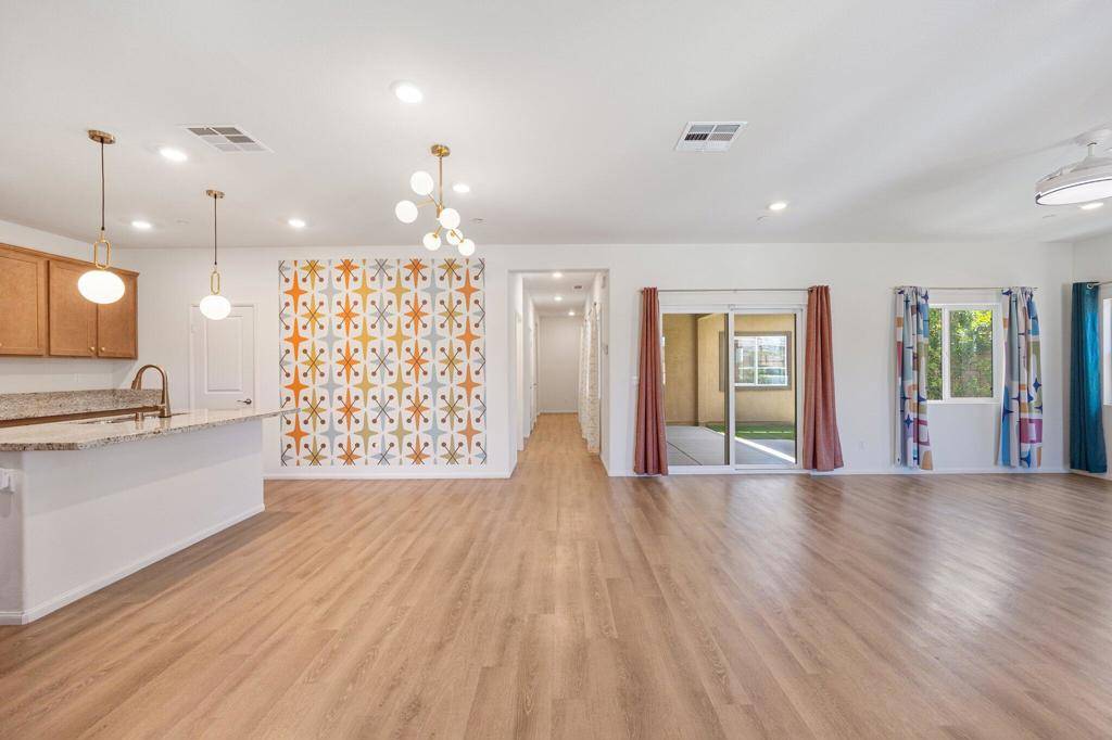 Cathedral City, CA 92234,67365 Rio Naches RD
