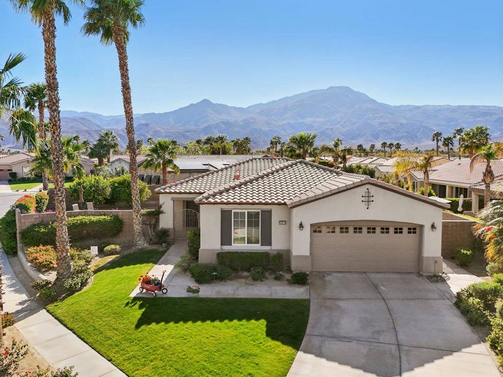 La Quinta, CA 92253,60519 Lace Leaf CT