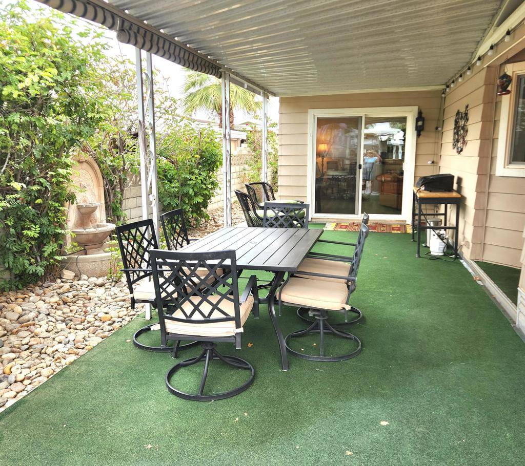 Palm Desert, CA 92260,73710 Oak Flats DR