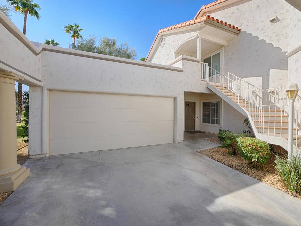 Palm Desert, CA 92211,654 Vista Lago CIR N