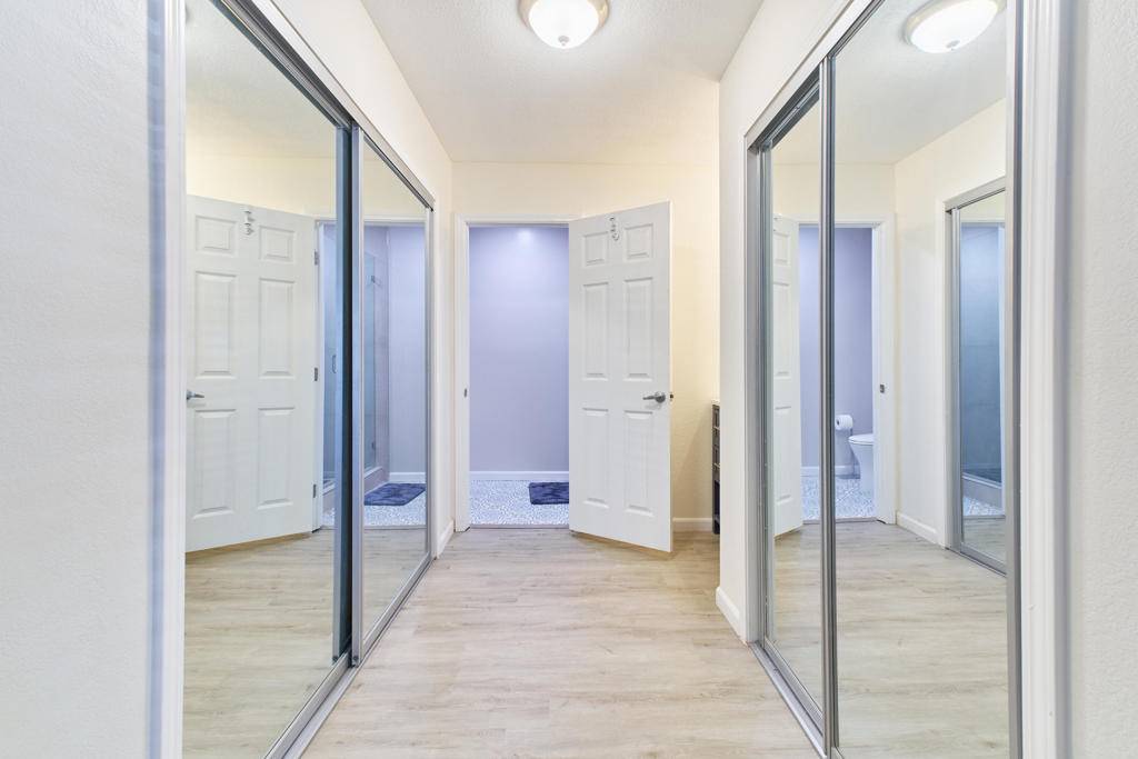 Yucca Valley, CA 92284,56766 Bonanza DR