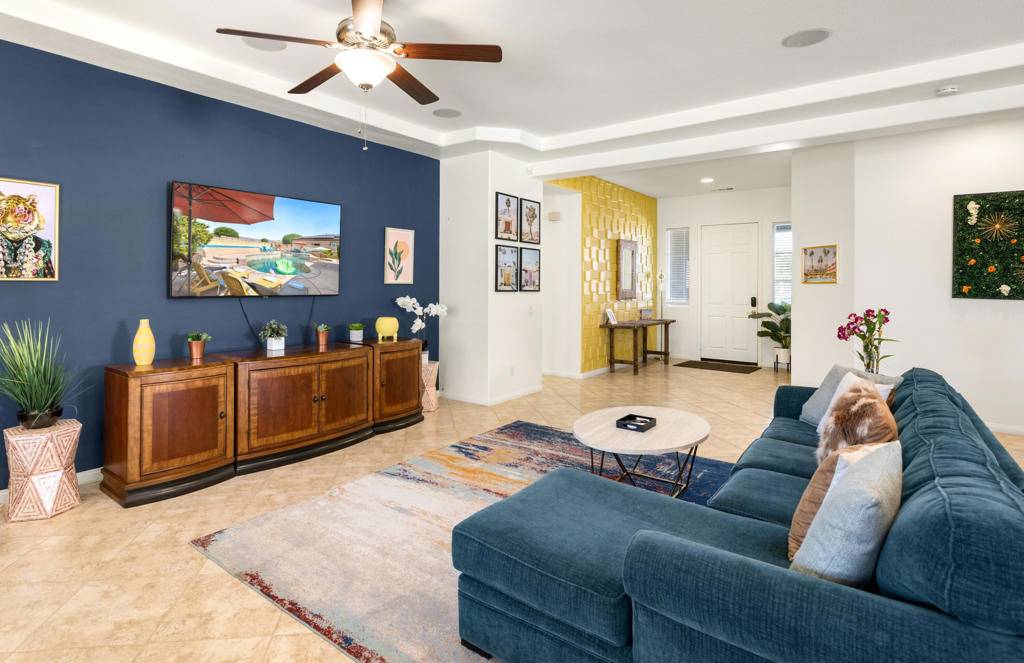 Indio, CA 92203,43760 Spiaggia PL