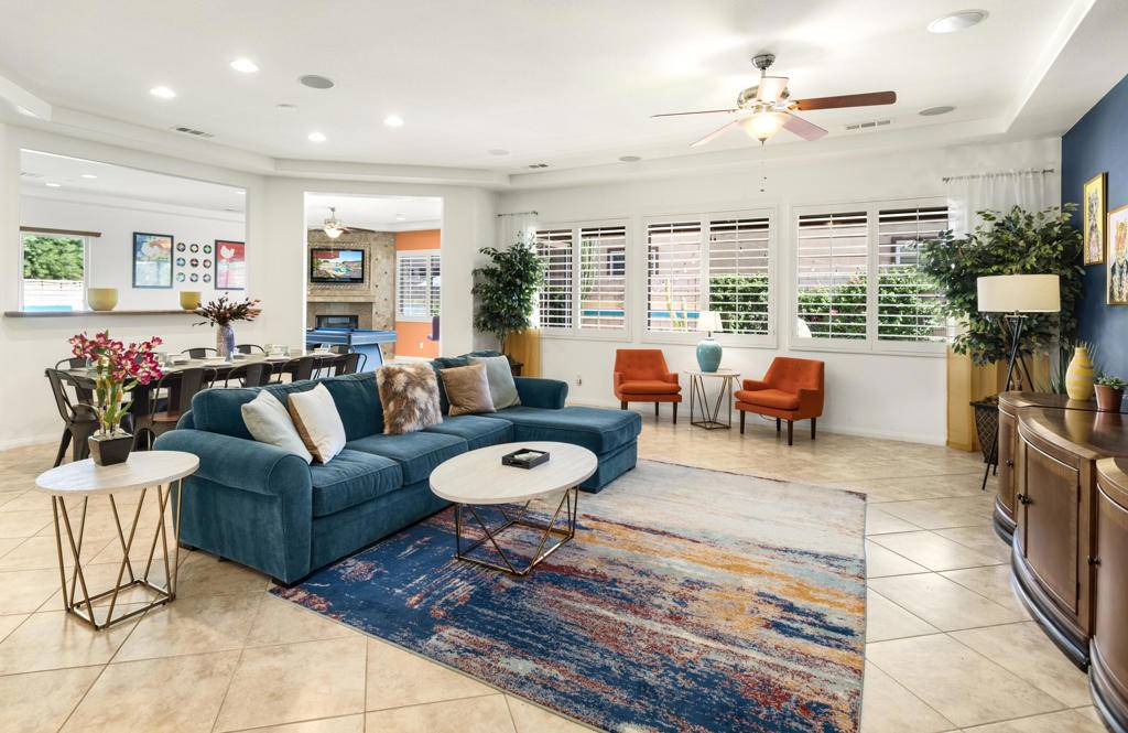 Indio, CA 92203,43760 Spiaggia PL