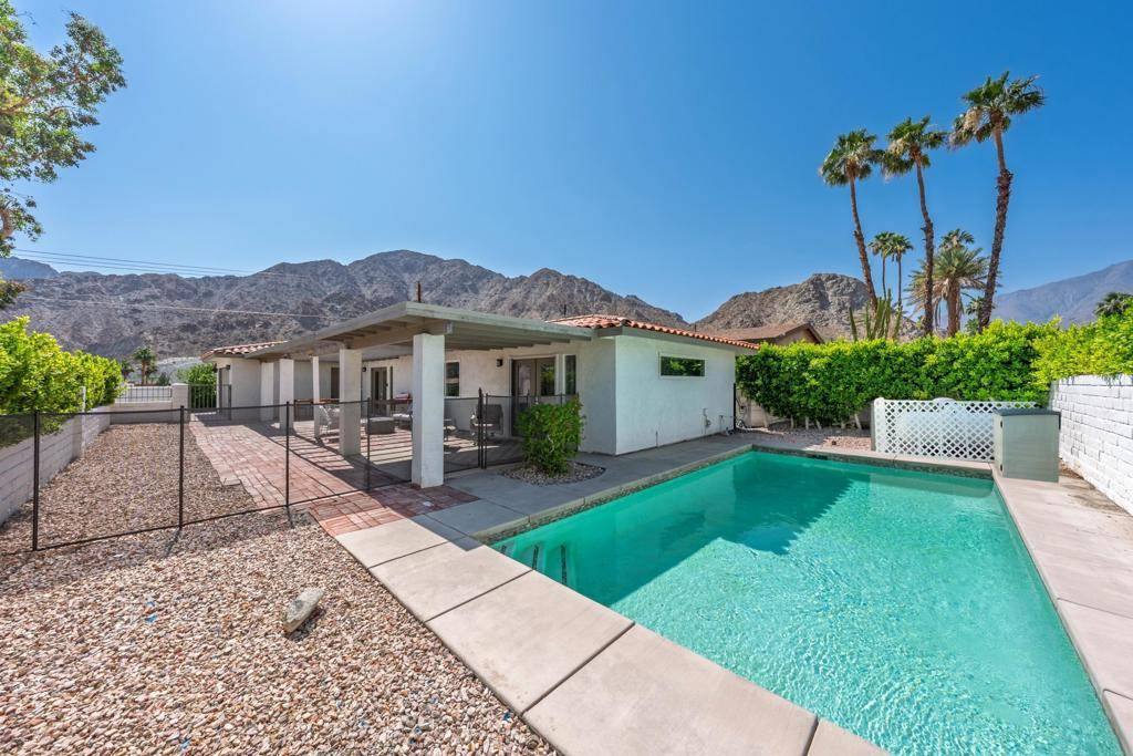 La Quinta, CA 92253,77705 Calle Temecula