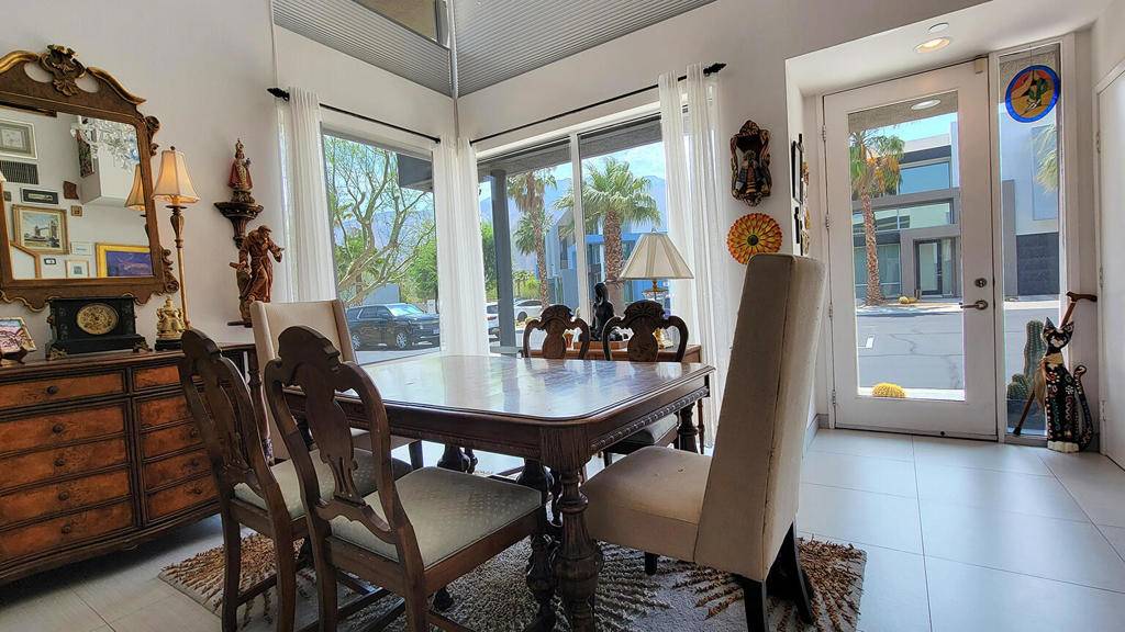 Palm Springs, CA 92262,3534 Penny LN