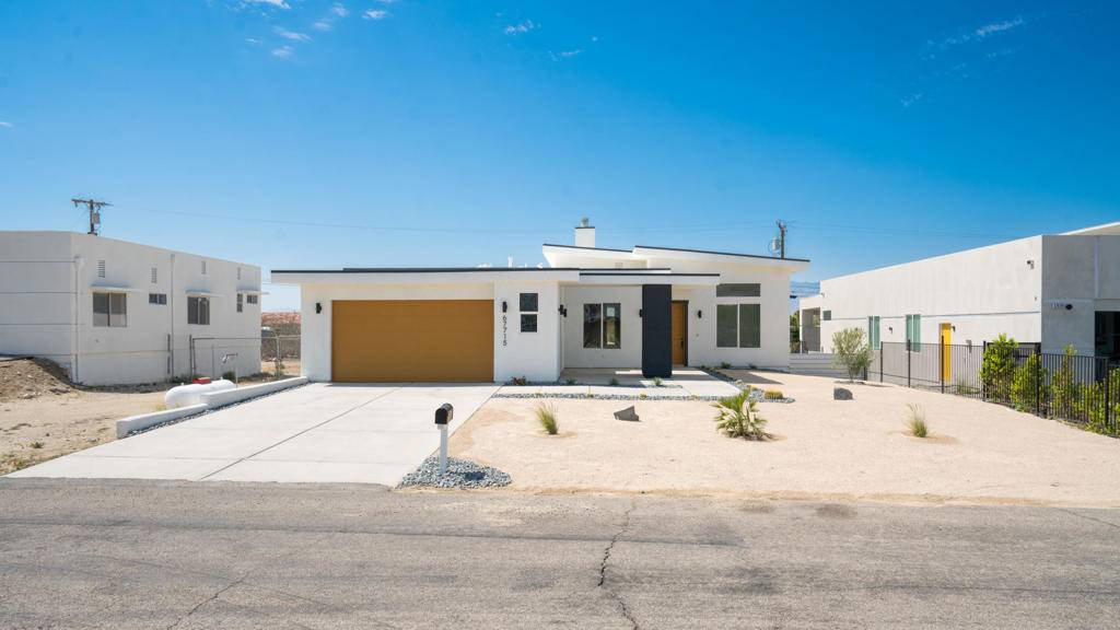 Desert Hot Springs, CA 92241,67715 Broken Arrow LN