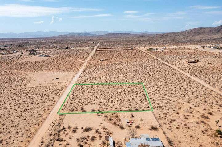 Landers, CA 92285,210 Kuna AVE