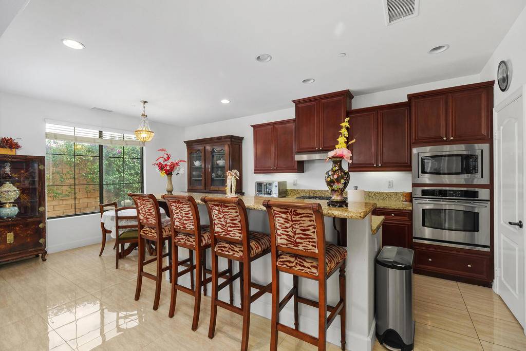 Palm Desert, CA 92260,4176 Via Mattina