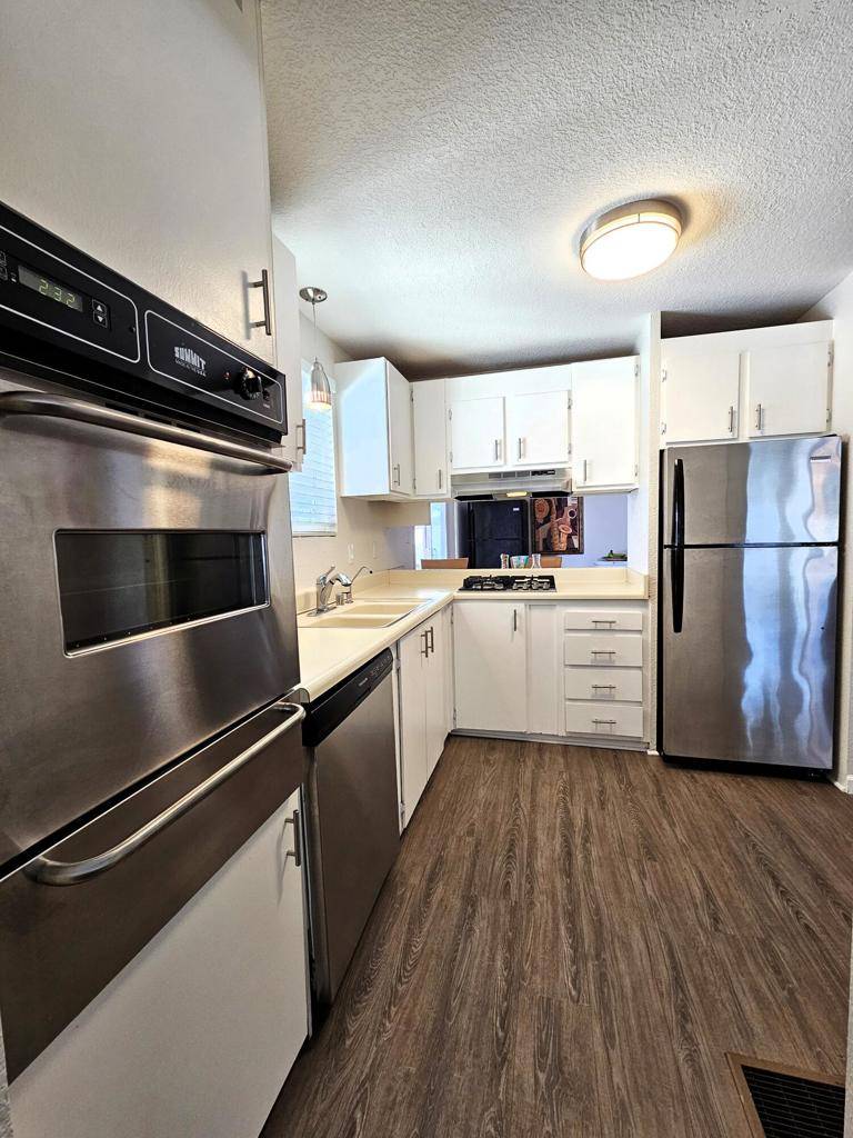 Thousand Palms, CA 92276,32740 Saint Andrews DR