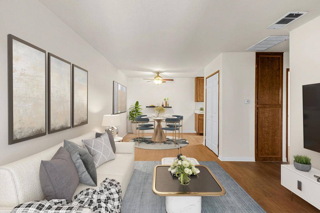 Palm Springs, CA 92262,2809 N Los Felices CIR E #G111