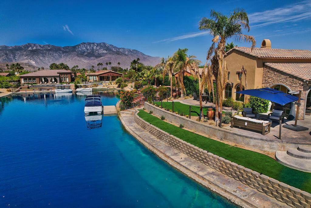Rancho Mirage, CA 92270,9 Via Santanella