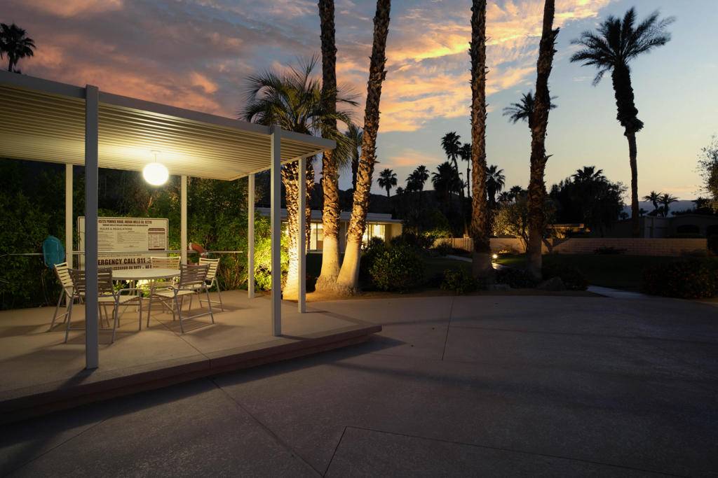 Indian Wells, CA 92210,76670 Lark LN