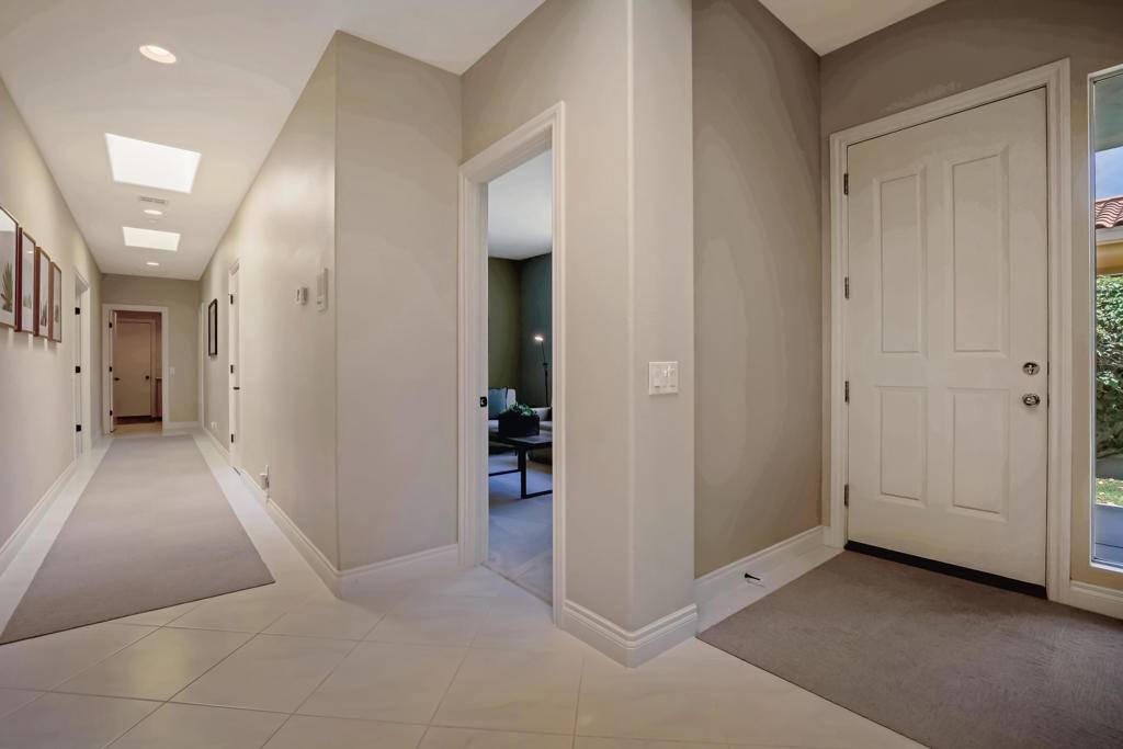 Palm Desert, CA 92211,425 Desert Holly DR