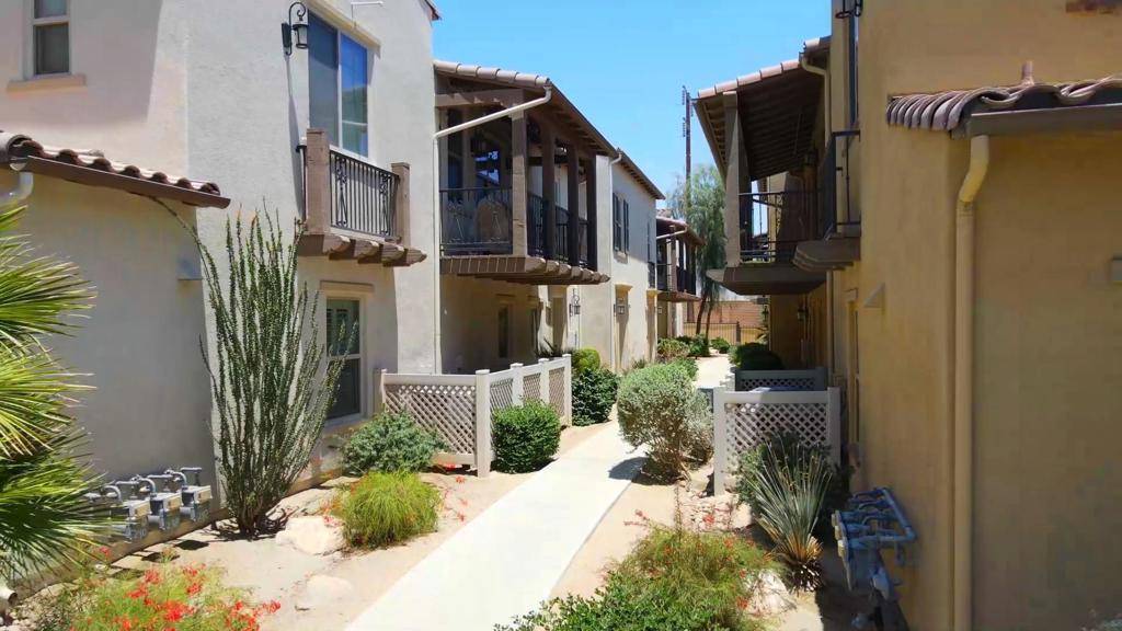 Palm Desert, CA 92211,238 Paseo Bravo