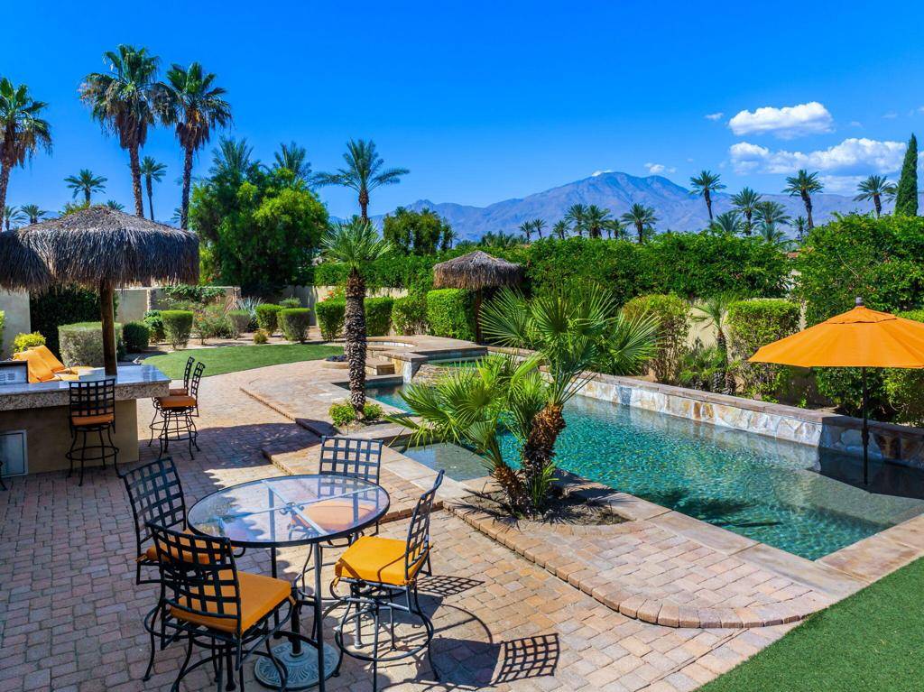 La Quinta, CA 92253,56222 Village DR