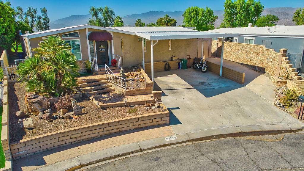 Palm Desert, CA 92260,38250 Azalea DR