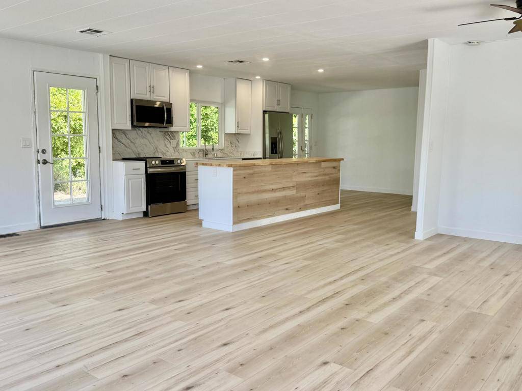 Palm Desert, CA 92260,49305 Ca-74 #151