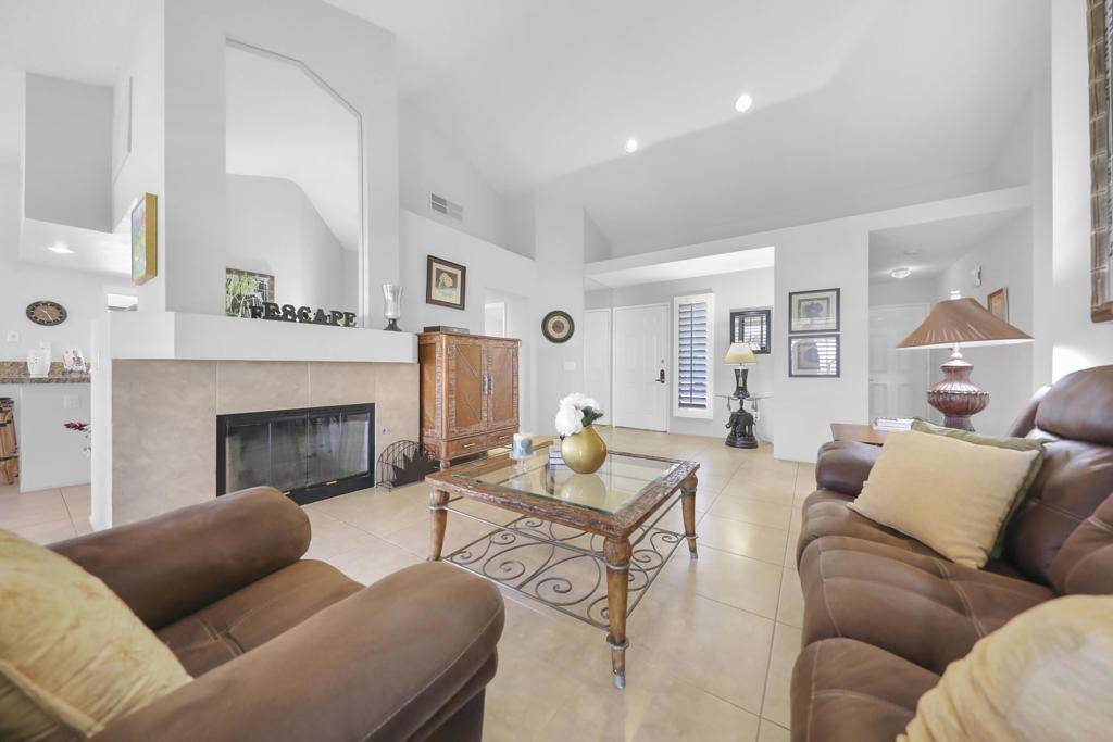 Palm Desert, CA 92211,41537 Princeville LN