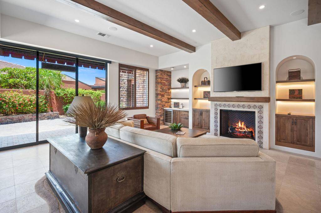 La Quinta, CA 92253,50375 Via Serenidad