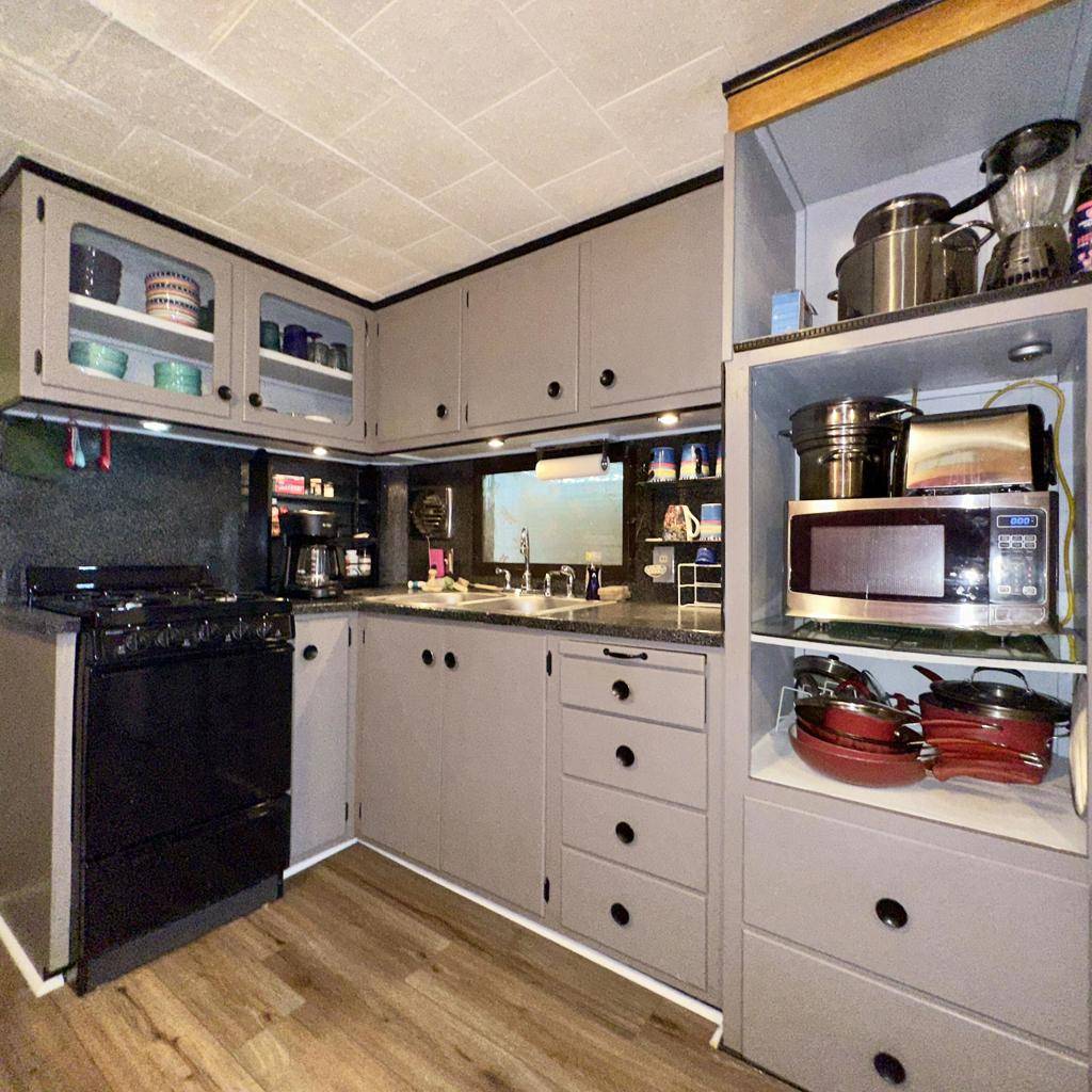 Desert Hot Springs, CA 92241,18131 Langlois RD #N-6