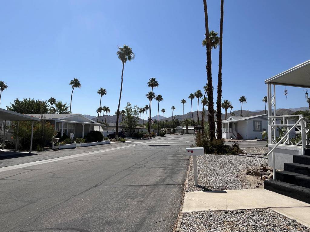 Palm Desert, CA 92260,6 Silver Spur Dr