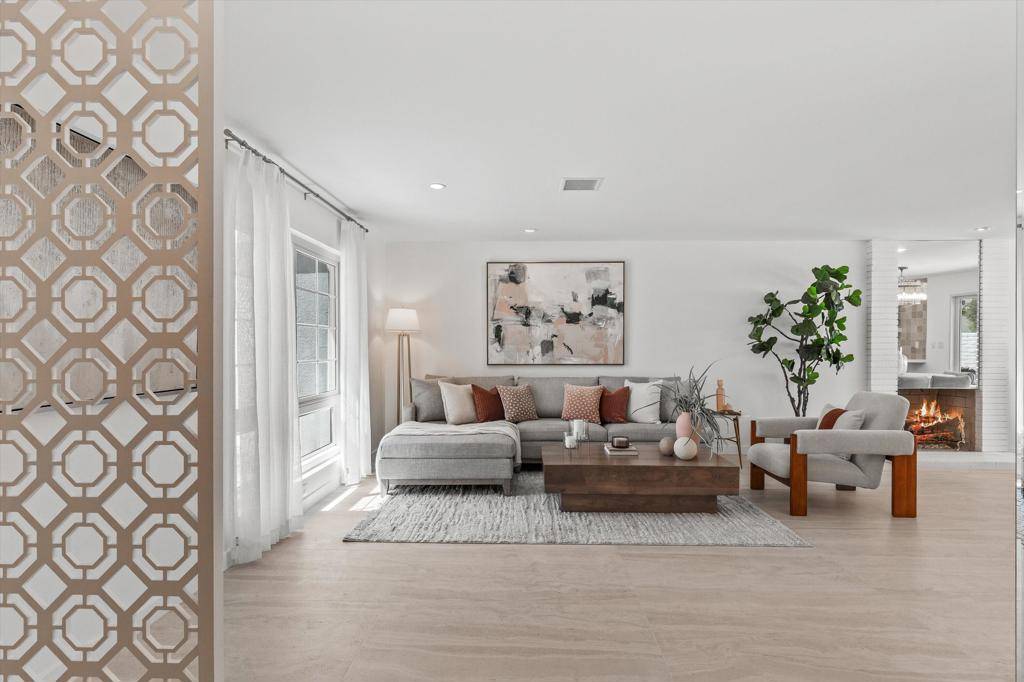 Palm Springs, CA 92264,1177 S Farrell DR