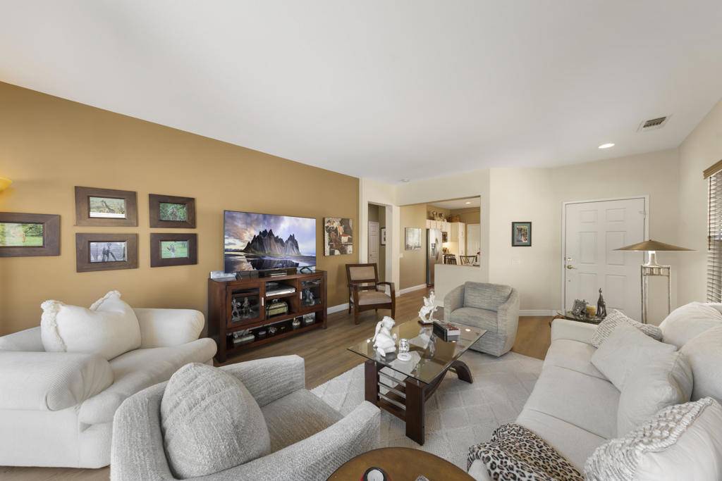 Palm Desert, CA 92211,78698 Rockwell CIR