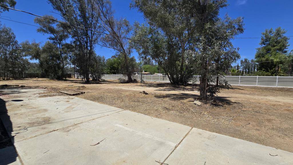 Winchester, CA 92596,28625 Shady Tree LN