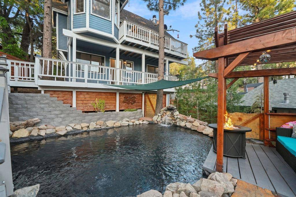Big Bear, CA 92315,574 Lucerne Drive DR