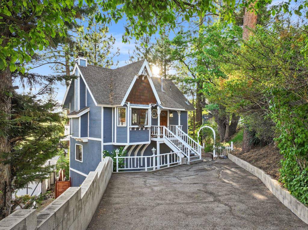 Big Bear, CA 92315,574 Lucerne Drive DR