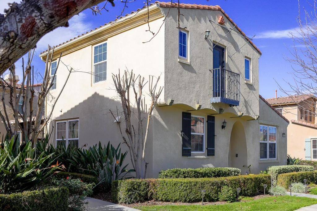 Corona, CA 92883,4216 Windspring ST