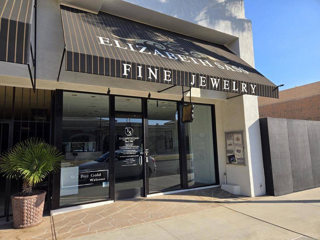 Palm Desert, CA 92260,73320 El Paseo #1
