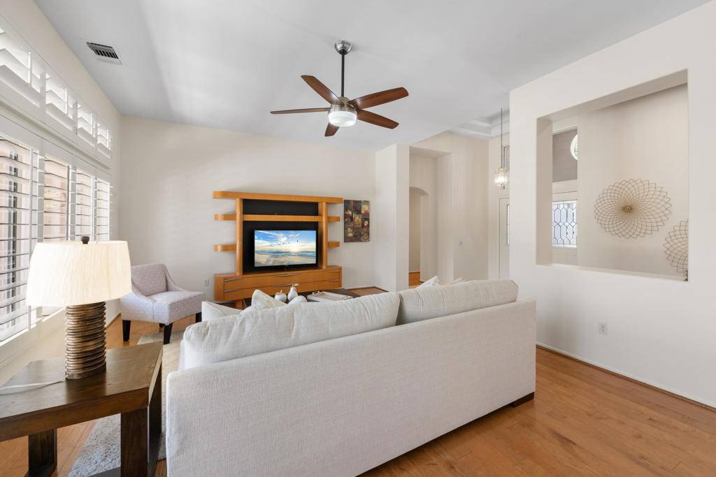 Palm Desert, CA 92211,78585 Autumn LN