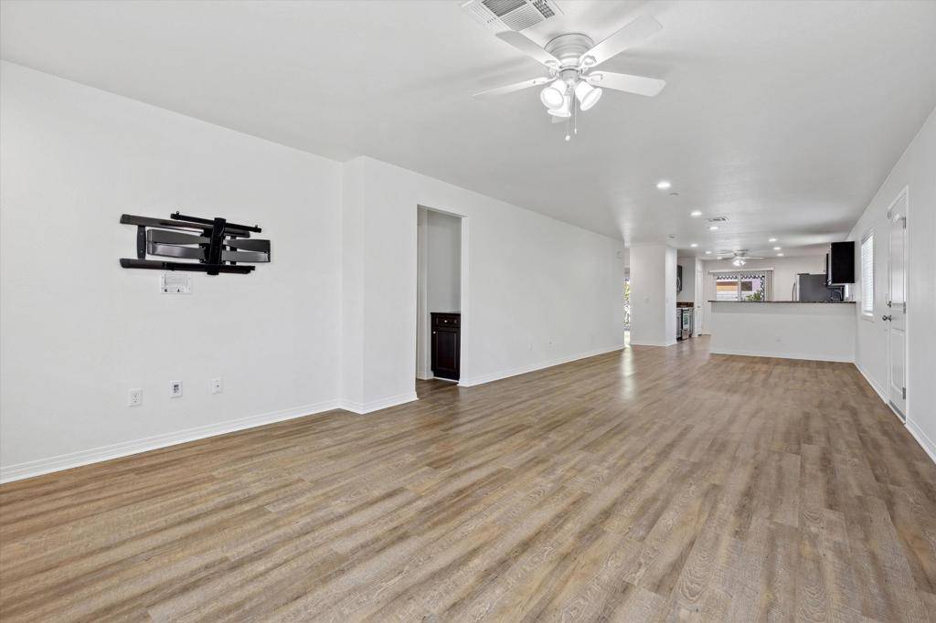 La Quinta, CA 92253,51735 Avenida Obregon