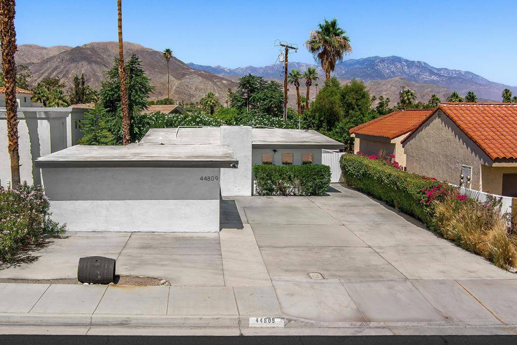 Palm Desert, CA 92260,44809 Portola AVE