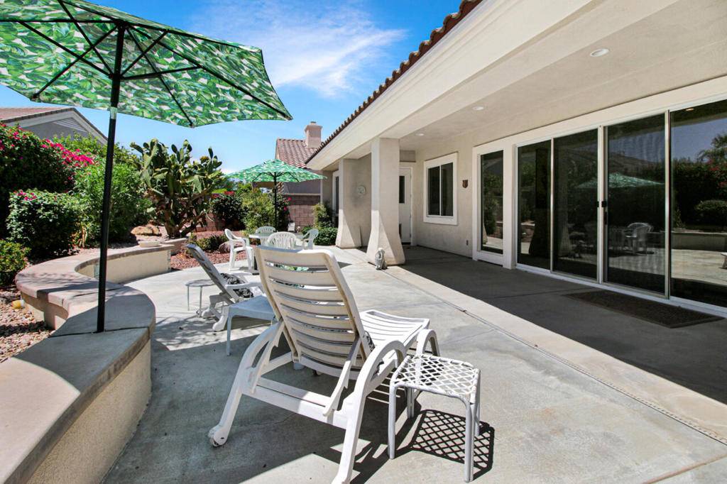 Palm Desert, CA 92211,35925 Rosemont DR