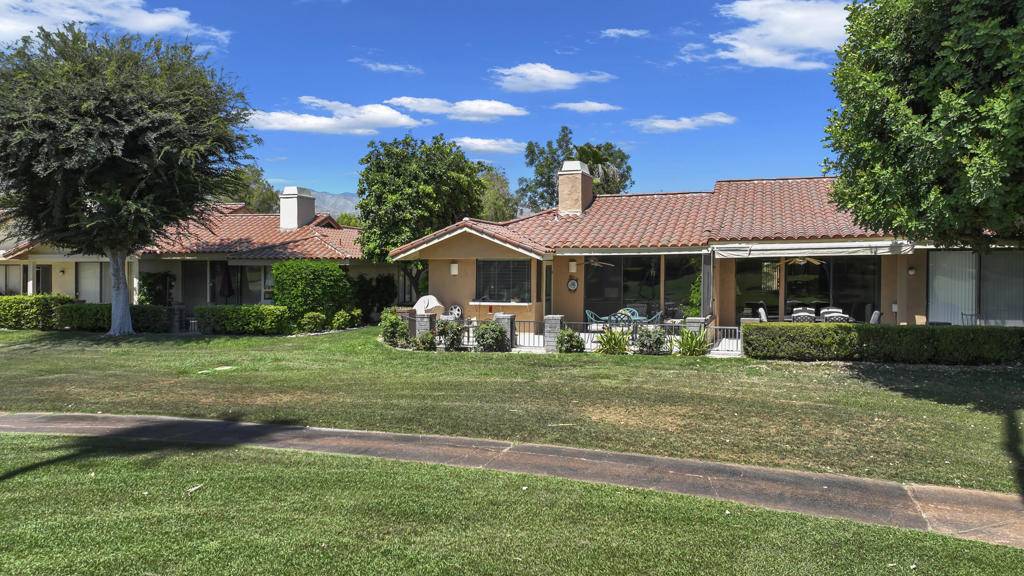 Palm Desert, CA 92260,118 Las Lomas
