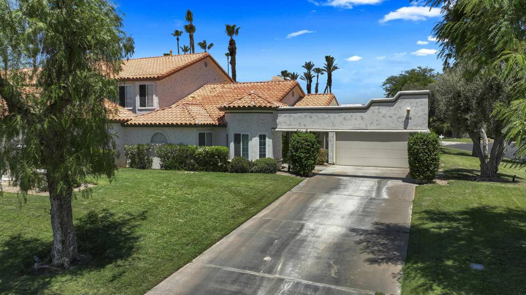 Palm Desert, CA 92211,450 Desert Falls DR N