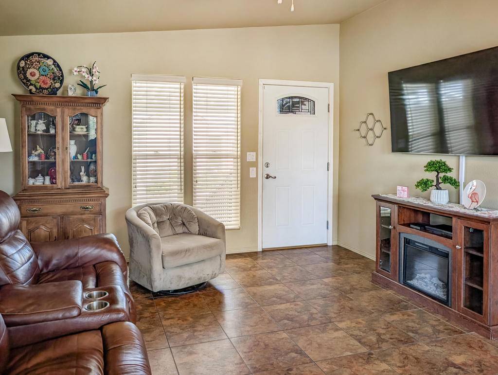 Desert Hot Springs, CA 92241,70200 Dillon RD #609